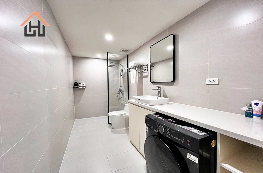 Modern 2 bedroom apartment in Hai Ba Trung area, Hanoi