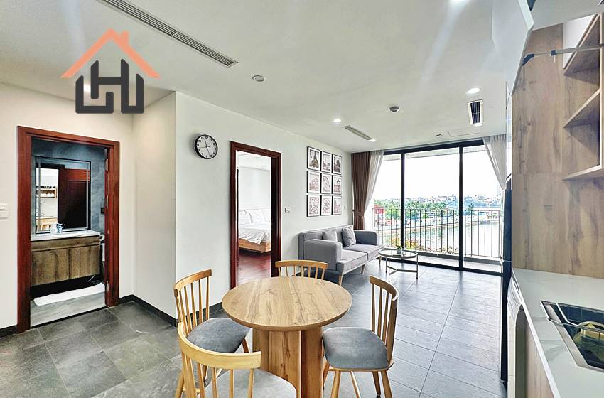 Nice 2-bedroom apartment with a stunning lake view in Tay Ho, Hanoi