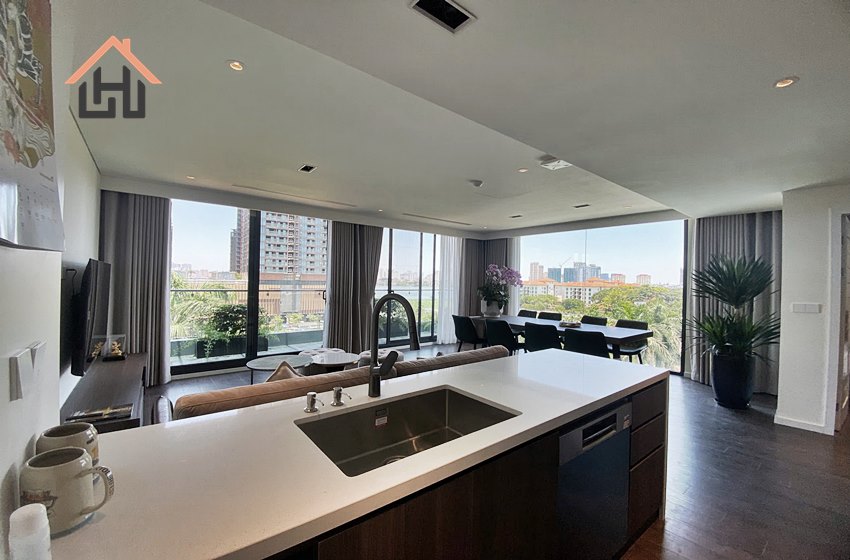 Brand new 3 bedroom apartment for rent in Tay Ho, Hanoi