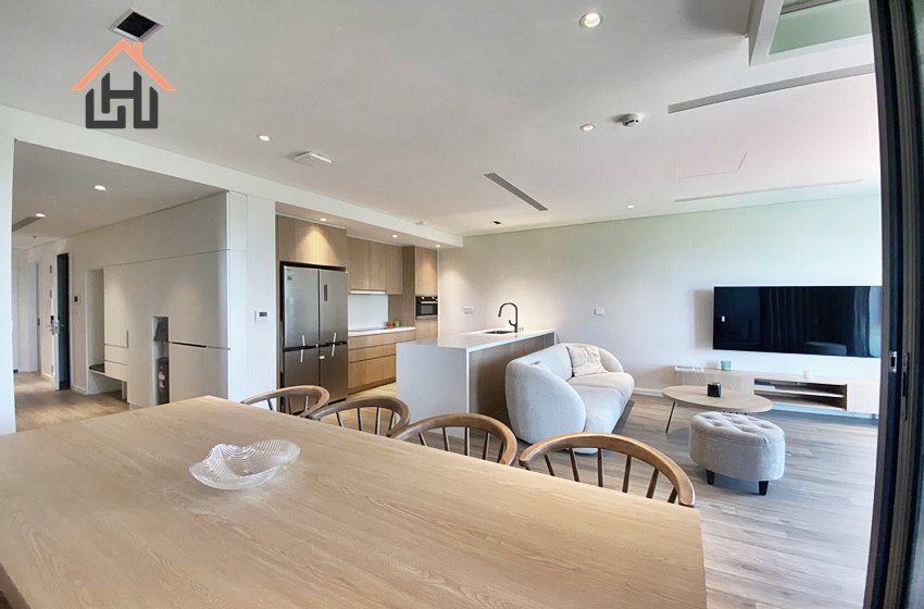Modern 3 bedroom apartment for rent in Tay Ho, Hanoi
