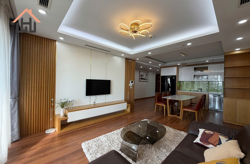 Top floor apartment, offering a sumptuous lifestyle in D’le Roi Soleil