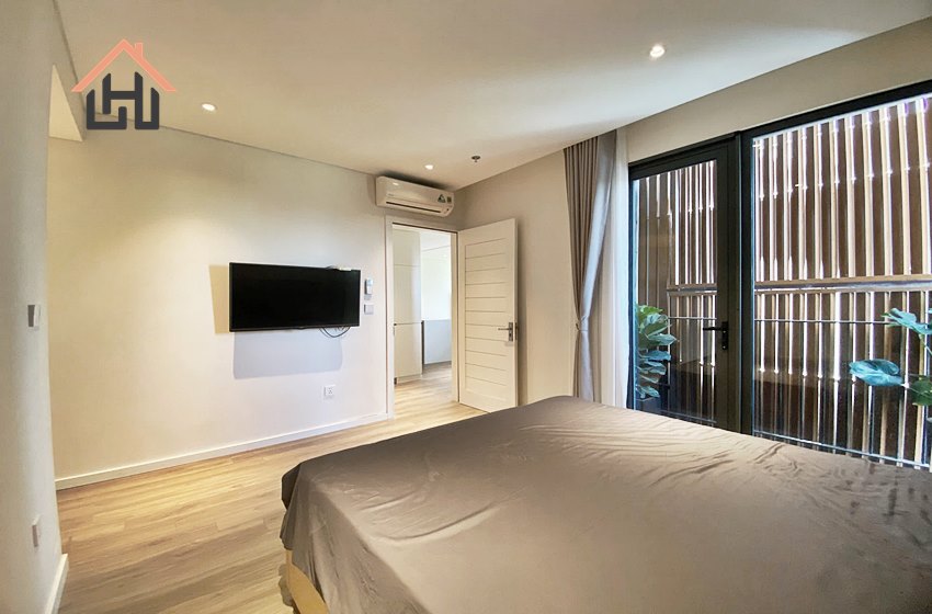 Modern 3 bedroom apartment for rent in Tay Ho, Hanoi