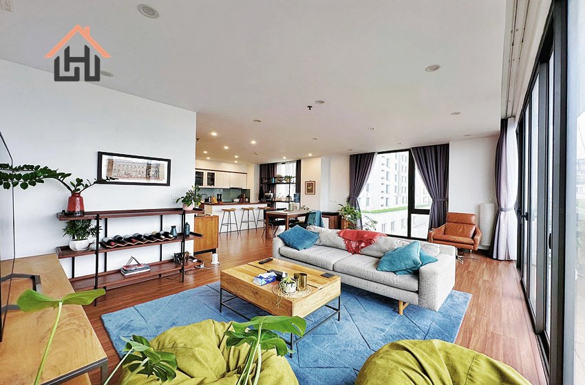 Nice two bedroom apartment for rent in Tay Ho, Hanoi