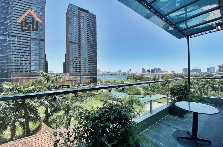 Brand new 3 bedroom apartment for rent in Tay Ho, Hanoi