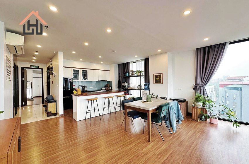 Nice two bedroom apartment for rent in Tay Ho, Hanoi