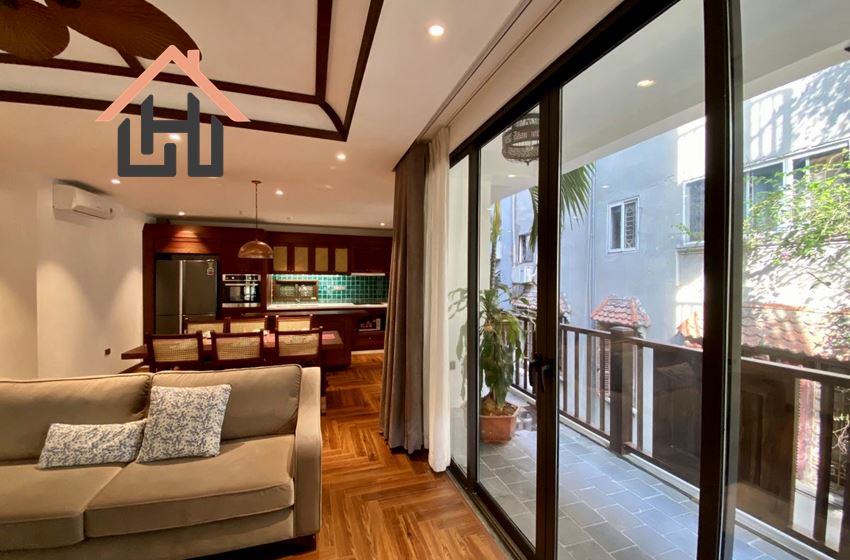 Good quality 3 bedroom apartment with balcony for rent in Tay Ho, Hanoi