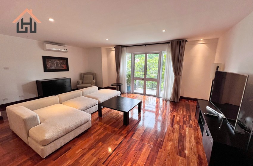 Spacious 3 bedroom apartment in Elegant Ha Hoi street