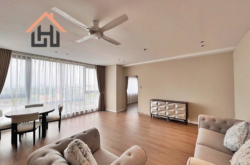 Modern 3-bedroom apartment for rent in Hanoi
