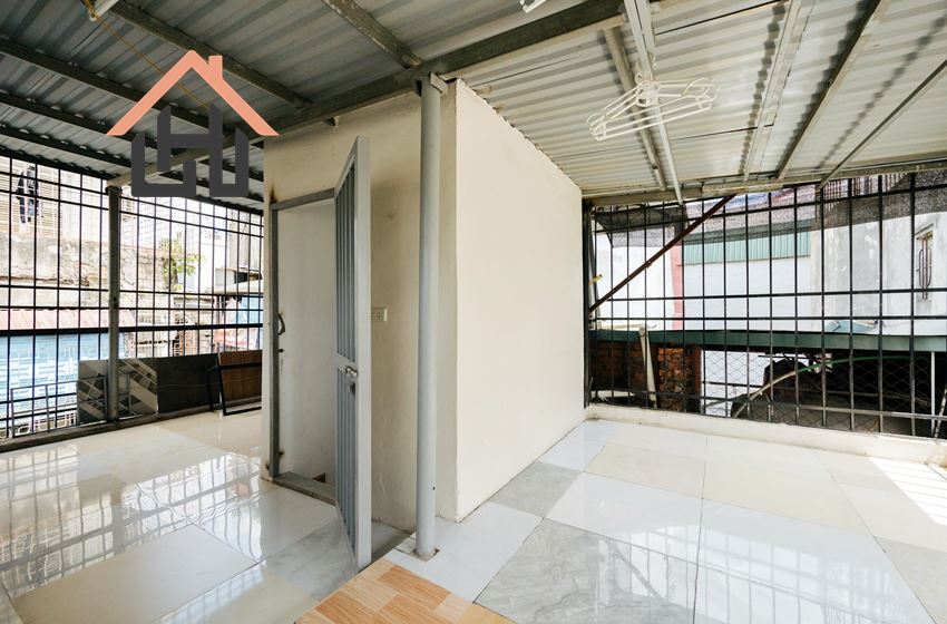 5-Storey House for Rent Near Hanoi Old Quarter, Ba Dinh District