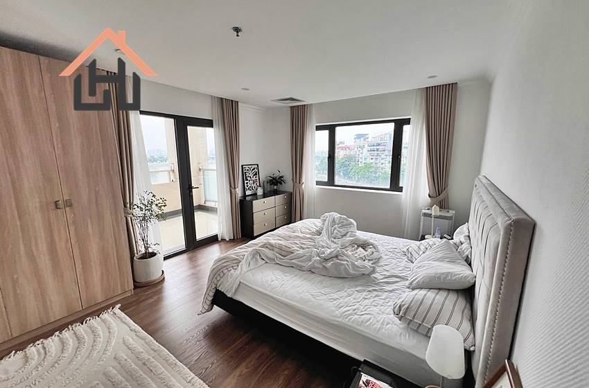 Spacious and well-designed 3-bedroom apartment