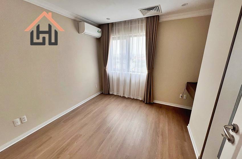 Modern 3-bedroom apartment for rent in Hanoi