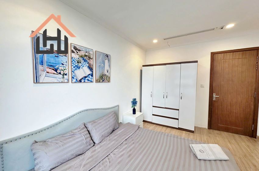 Modern 4 Bedroom Apartment in Vinhomes Times City, Hanoi