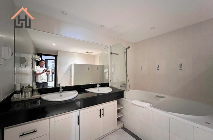 Spacious 3 bedroom apartment in Elegant Ha Hoi street