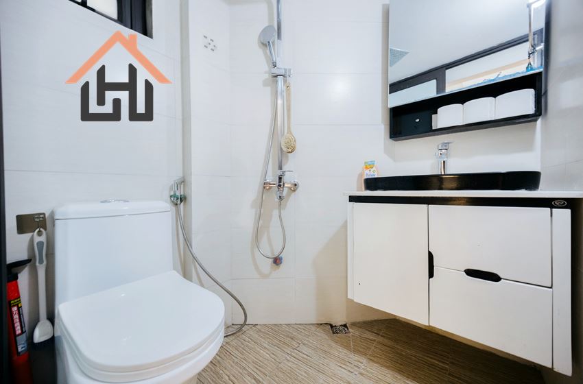 5-Storey House for Rent Near Hanoi Old Quarter, Ba Dinh District