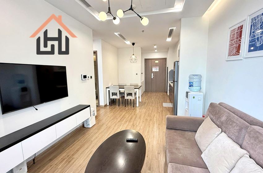Bright & Stylish 1-Bedroom at Vinhomes Metropolis, Hanoi