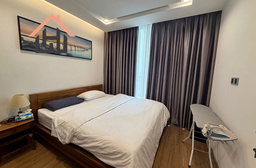 Fully Furnished 1BR with City View in Vinhomes Metropolis, Hanoi