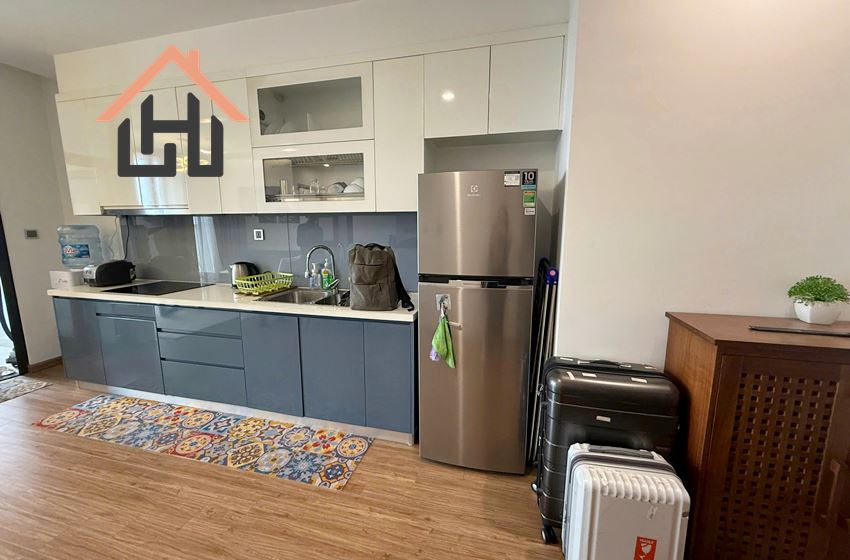 Fully Furnished 1BR with City View in Vinhomes Metropolis, Hanoi