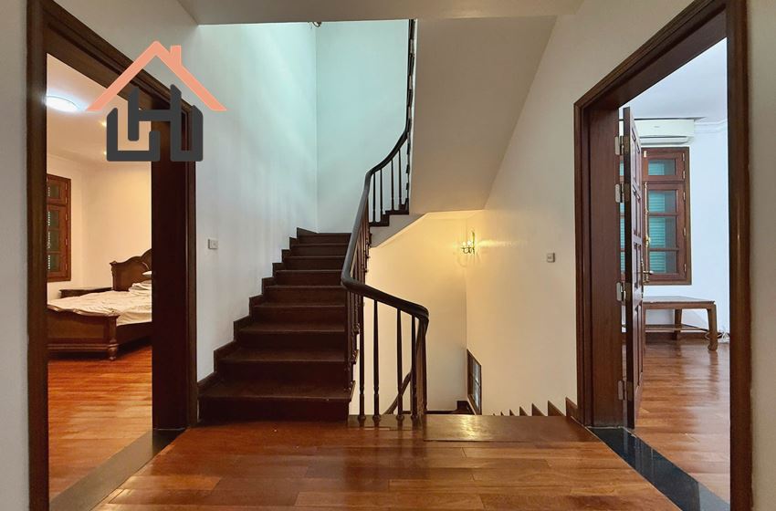 Nice 4 bedroom villa for rent in Block G, Ciputra, Hanoi