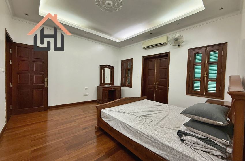 Nice 4 bedroom villa for rent in Block G, Ciputra, Hanoi