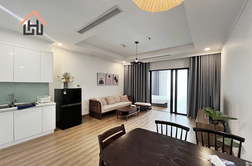 Fully furnished 1 bedroom apartment for rent in Royal City, Hanoi