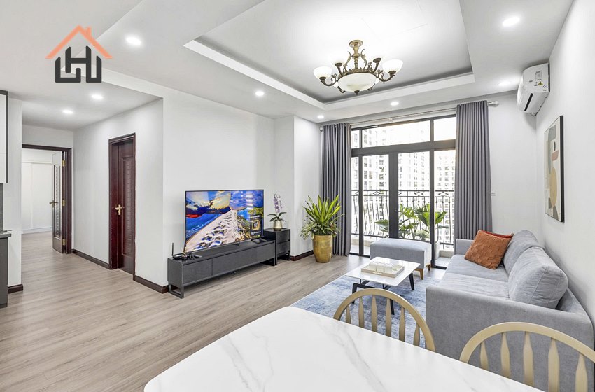 Nice 2 bedroom condominium apartment for rent in Royal city, Hanoi