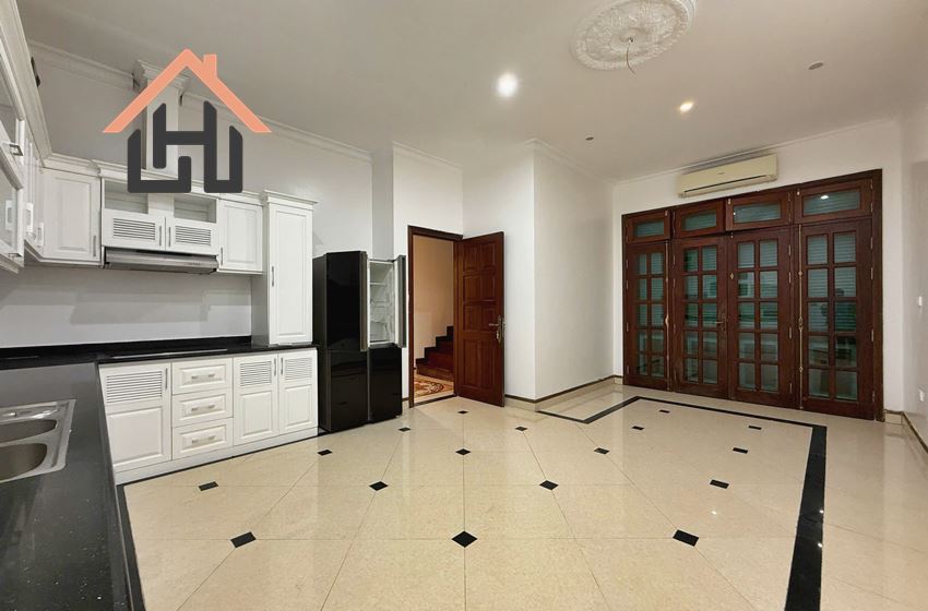 Nice 4 bedroom villa for rent in Block G, Ciputra, Hanoi