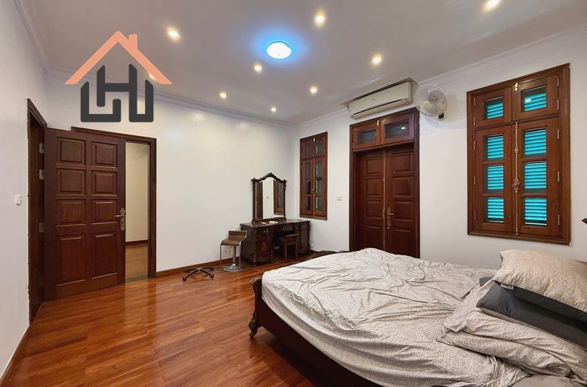 Nice 4 bedroom villa for rent in Block G, Ciputra, Hanoi