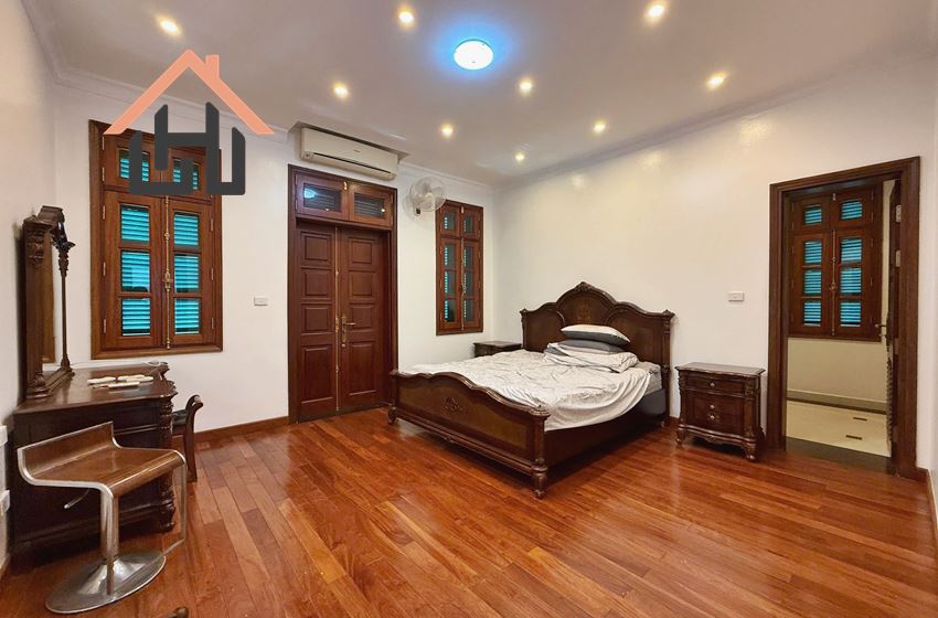 Nice 4 bedroom villa for rent in Block G, Ciputra, Hanoi