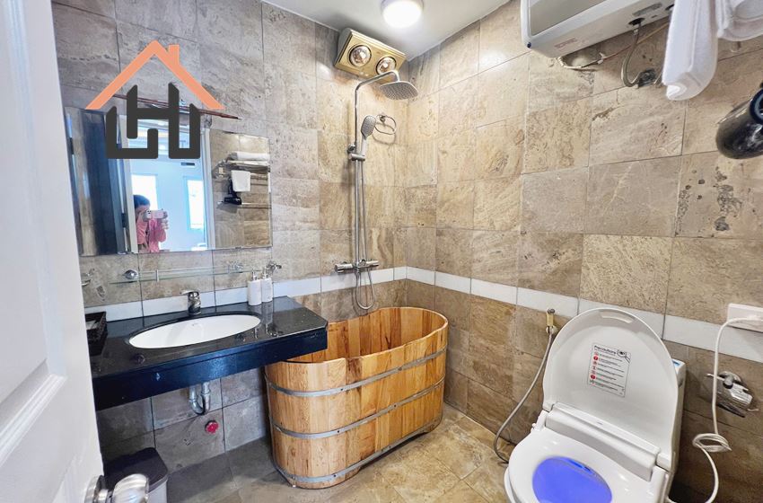 Bright 1 Bedroom Apartment with Balconies in Ba Dinh, Hanoi
