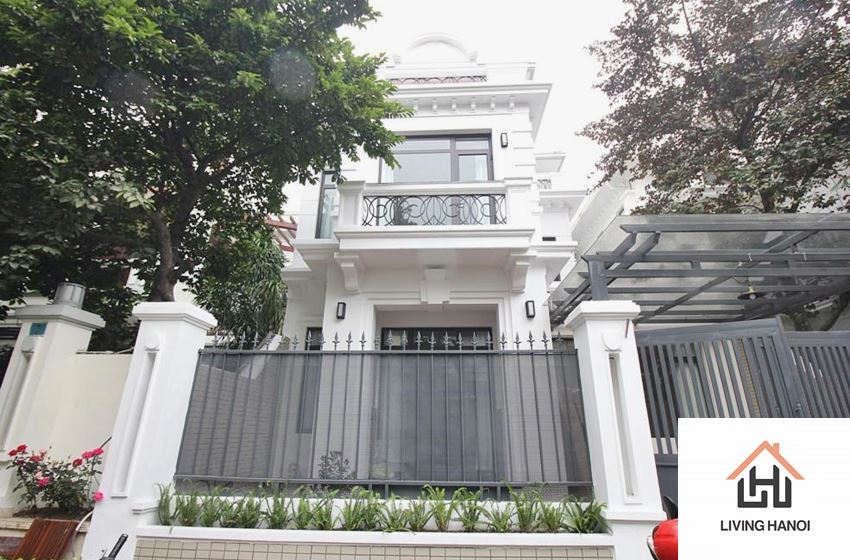Modern 4-Bedroom Villa with Private Garden & Rooftop | Ciputra, Hanoi