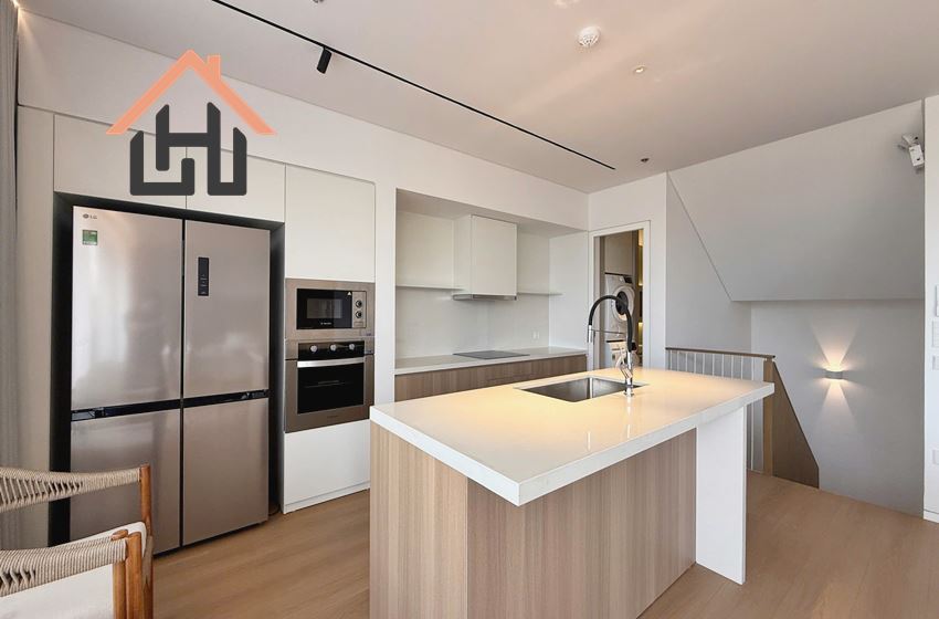 Luxury Lakefront Duplex, Expansive Balcony with Stunning West Lake Views, Tay Ho, Hanoi
