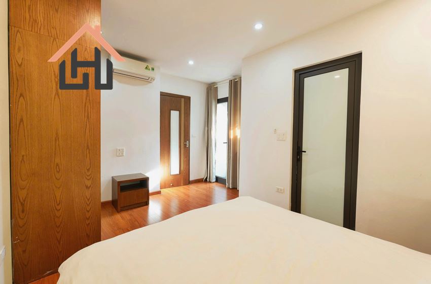 Bright & Cozy 2-Bedroom Serviced Apartment for Rent, Linh Lang, Ba Dinh, Hanoi