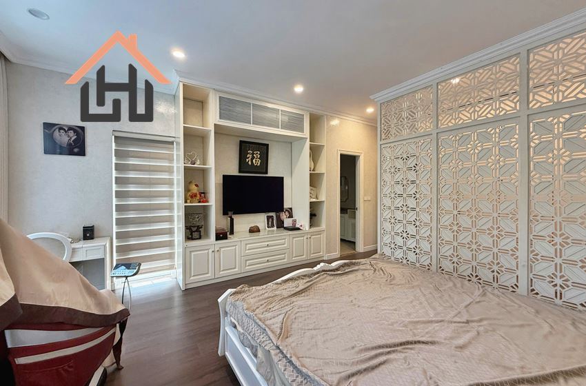 Spacious 4 bedroom villa for rent in Block C, Ciputra, Hanoi