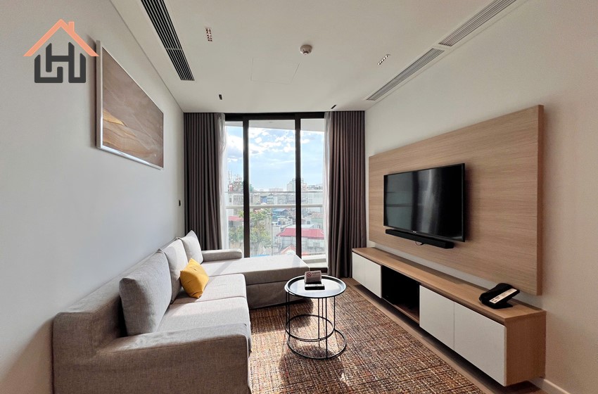 2 Bedroom Apartment in the heart of South of West Lake