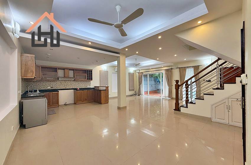 5-Bedroom House with Private Swimming Pool for Rent in Tay Ho