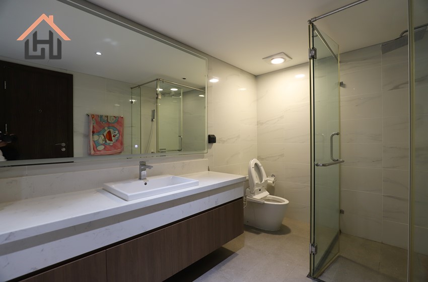 Executive Two Storey Penthouse in Giang Vo St – Fully Furnished