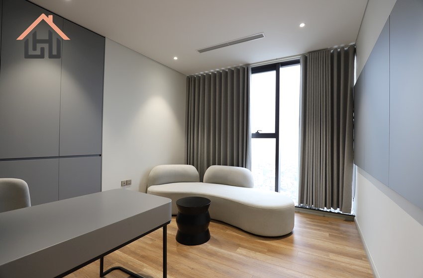 Executive Two Storey Penthouse in Giang Vo St – Fully Furnished