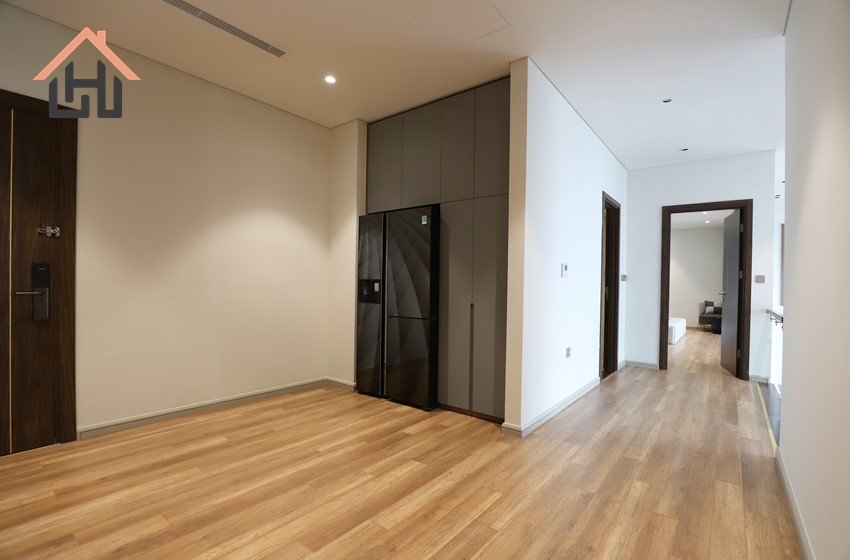 Executive Two Storey Penthouse in Giang Vo St – Fully Furnished