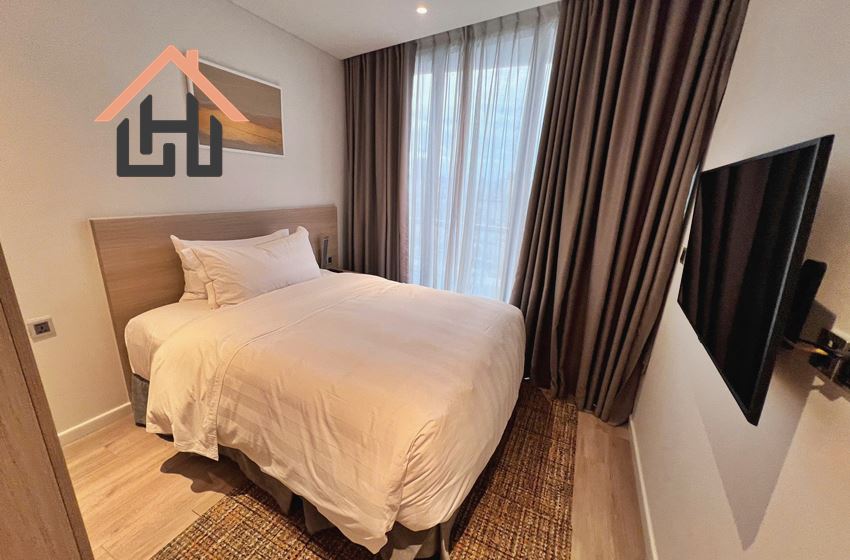 Luxury Lakefront Residence with Spectacular West Lake Views, Tay Ho, Hanoi