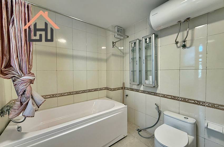 Luxury 5-Bedroom Villa for Rent in Ciputra, Hanoi
