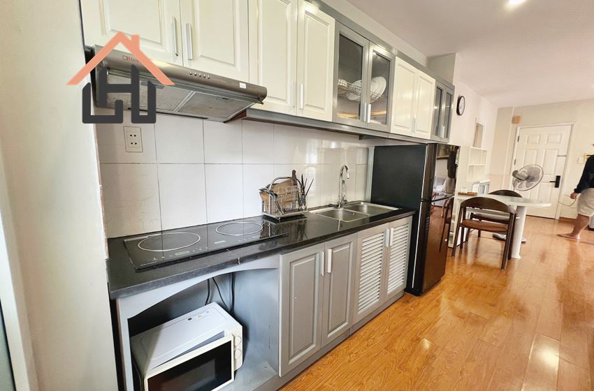 Bright 1 Bedroom Apartment with Balconies in Ba Dinh, Hanoi