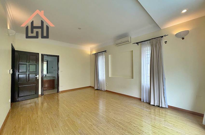 5-Bedroom House with Private Swimming Pool for Rent in Tay Ho