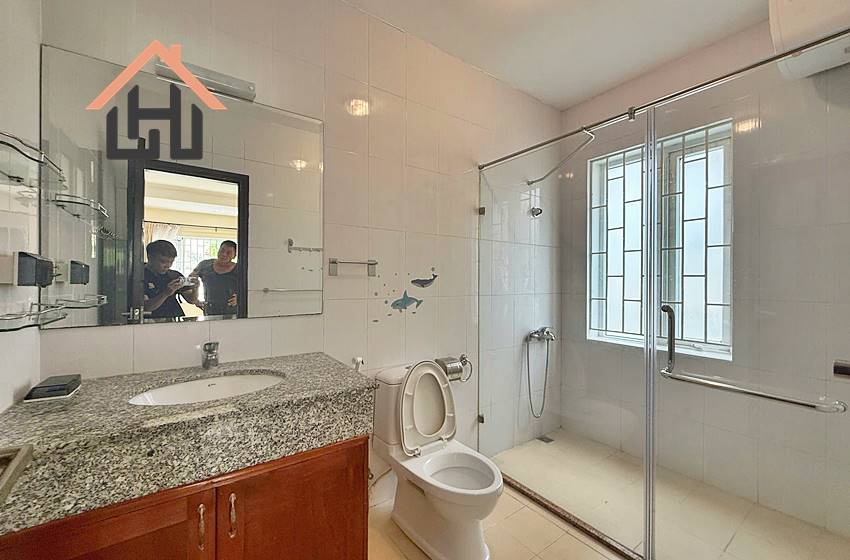 5-Bedroom House with Private Swimming Pool for Rent in Tay Ho