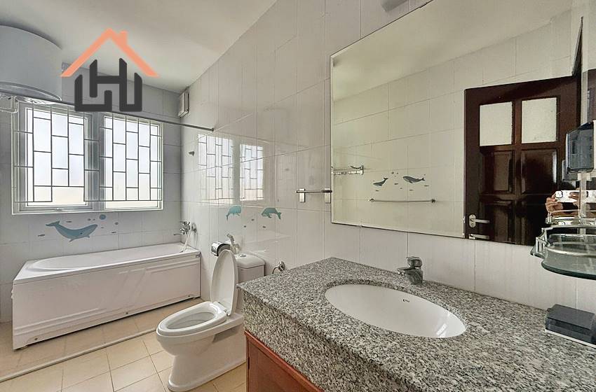 5-Bedroom House with Private Swimming Pool for Rent in Tay Ho