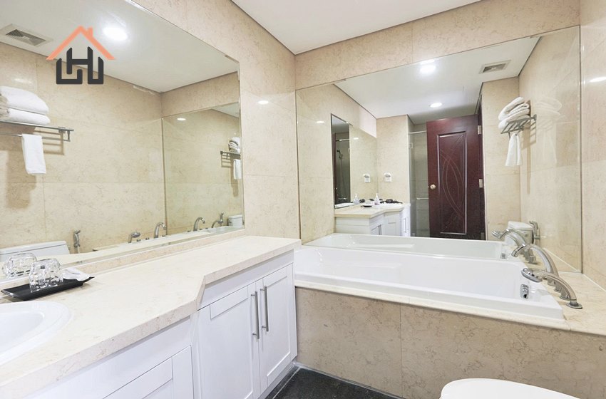 Nice 2 bedroom condominium apartment for rent in Royal city, Hanoi