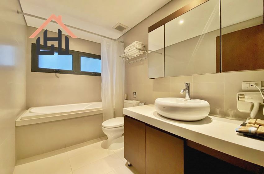 Nice 2 bedroom serviced apartment for rent in Ba Dinh, Hanoi