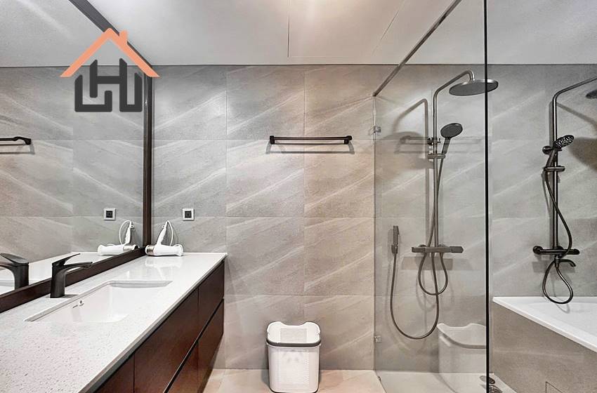 Modern 1-Bedroom Serviced Apartment for Rent in Ba Dinh