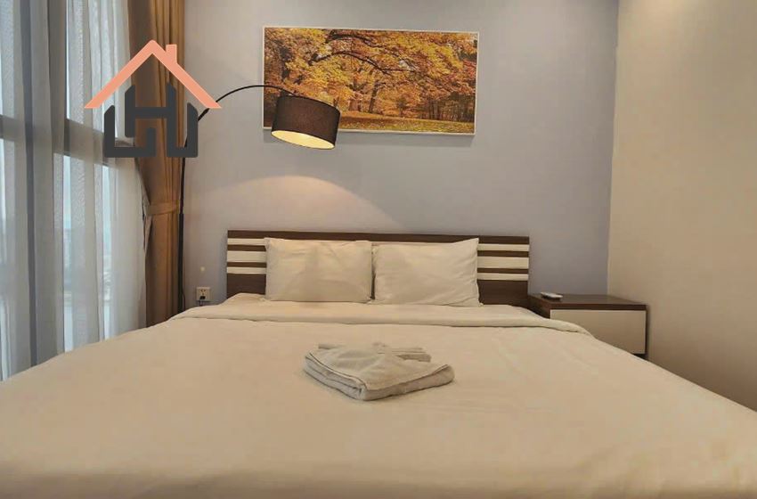 Stylish 02 bedrooms apartment in Vinhome Skylake, Hanoi