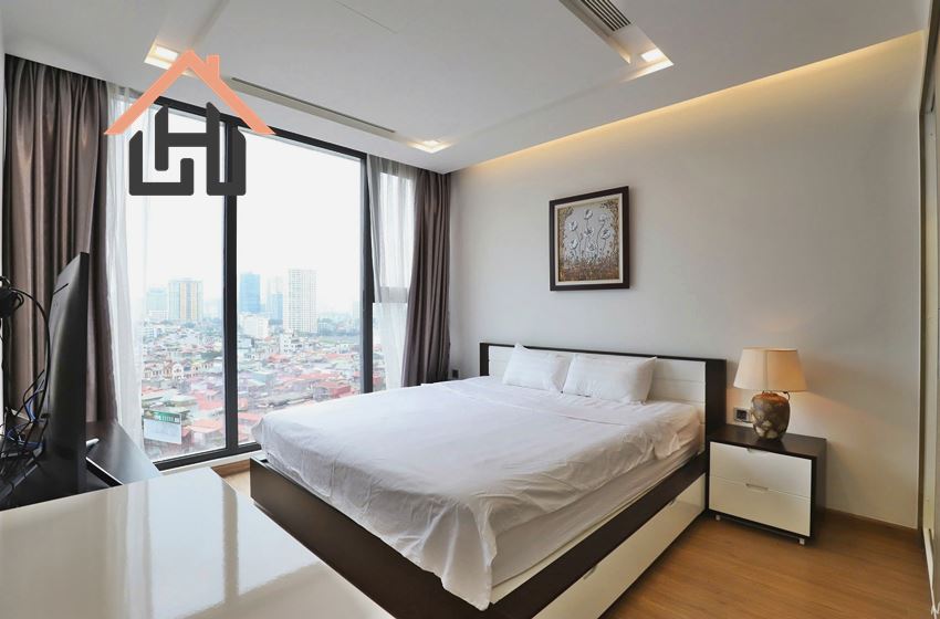 High-Floor 2-Bedroom Apartment with City View, Vinhomes Metropolis, Hanoi