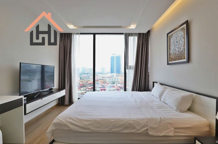 High-Floor 2-Bedroom Apartment with City View, Vinhomes Metropolis, Hanoi